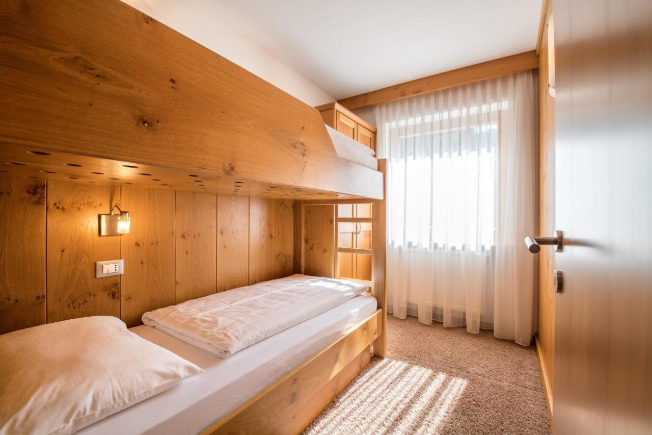 Garni Hotel Bel Vert Селва ди Вал Гардена Екстериор снимка
