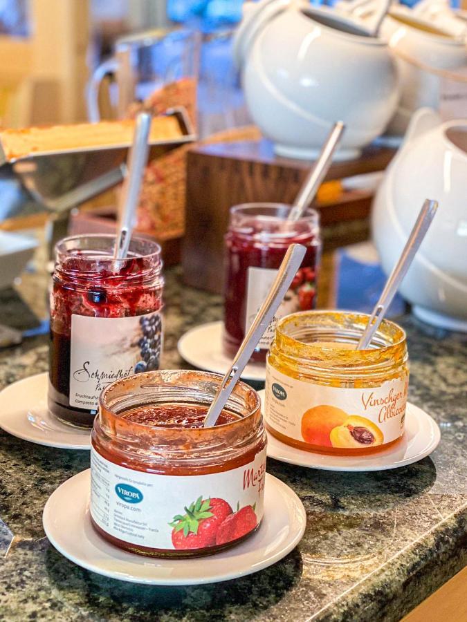 Garni Hotel Bel Vert Селва ди Вал Гардена Екстериор снимка