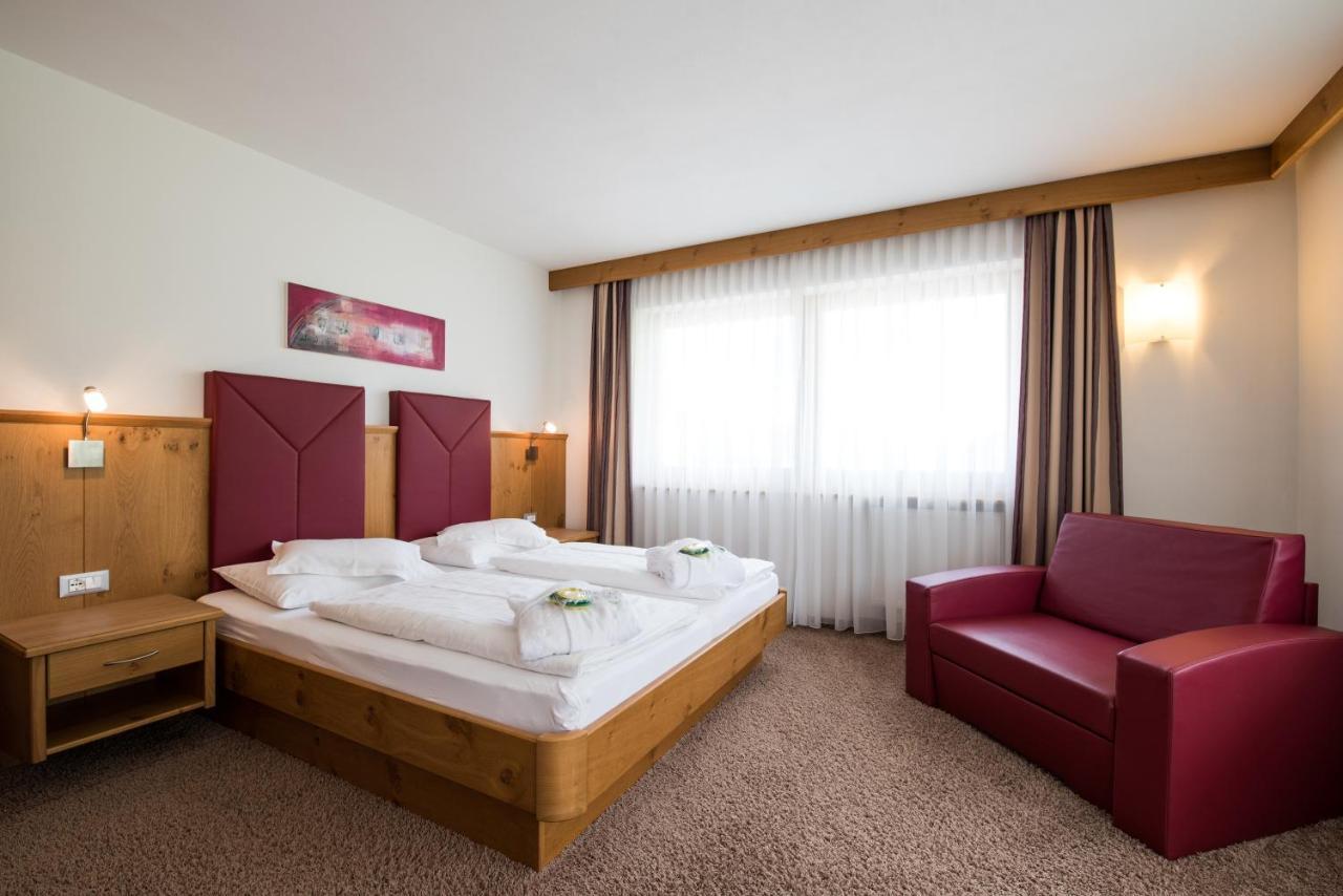 Garni Hotel Bel Vert Селва ди Вал Гардена Екстериор снимка